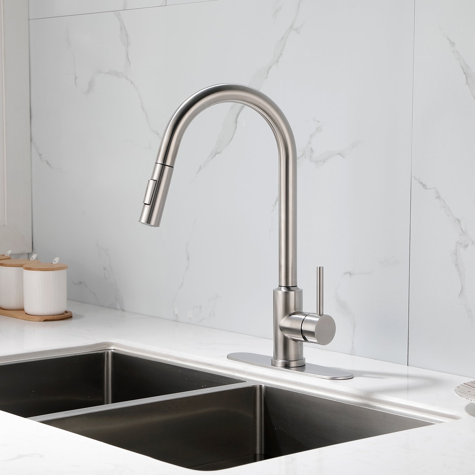 Stainless Steel Kitchen Sink Faucet with Pull-Down Sprayer